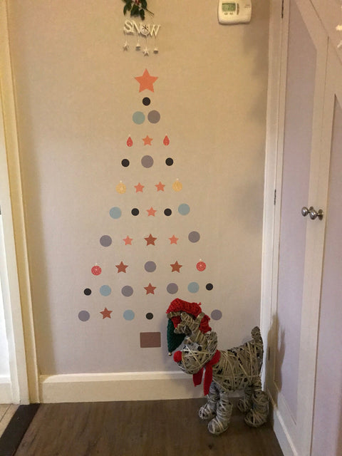 Reusable Polka Dot Contemporary Christmas Tree